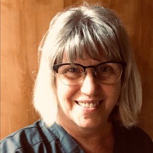 Meet your Posher, Ellie